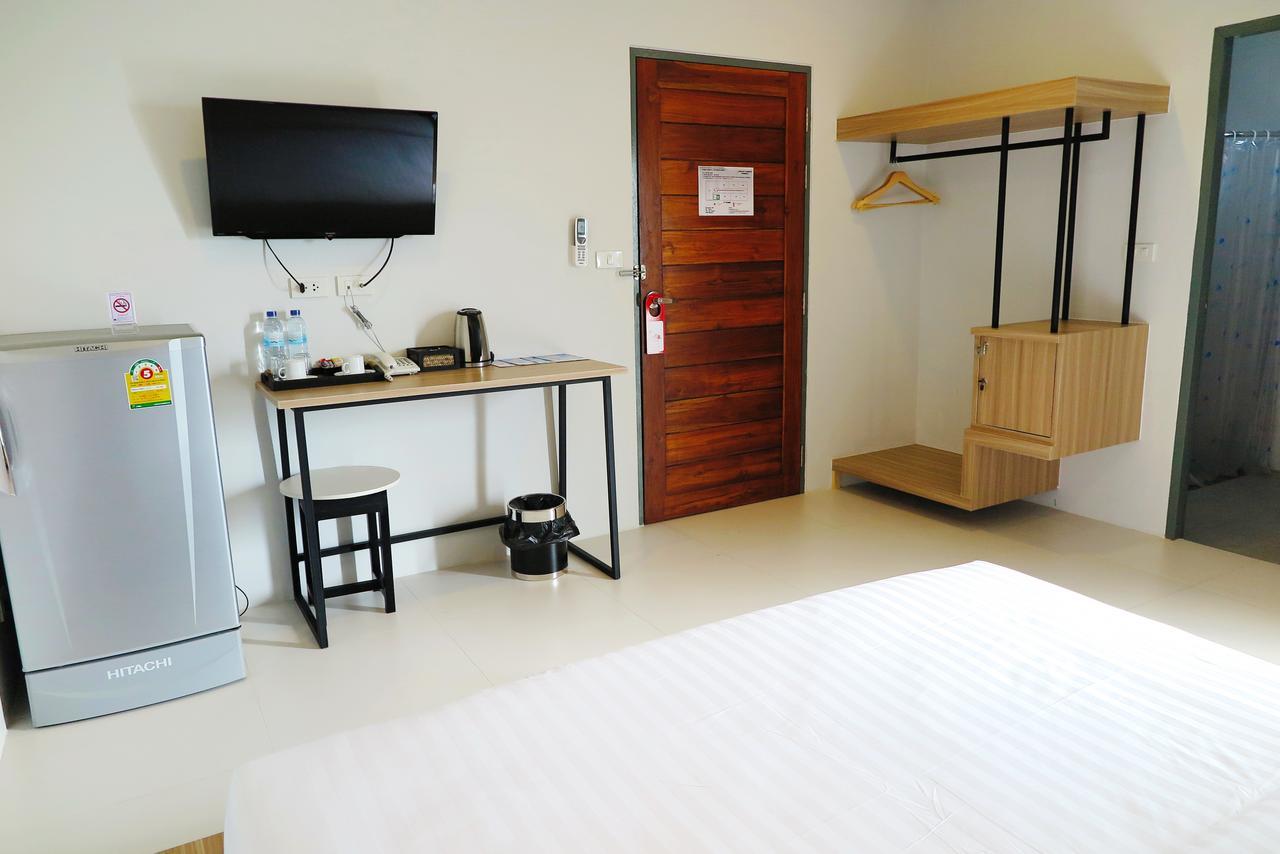 Phuket Marine Poshtel - Sha Plus Chalong Exteriér fotografie